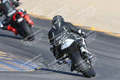 media/Dec-05-2024-Racers Edge (Thu) [[e102e0690b]]/3-B Group/Session 1 Turn 8 Backside/